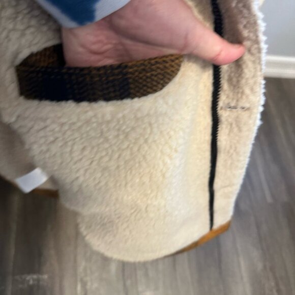 Lucky Jacket - Picture 6 of 10